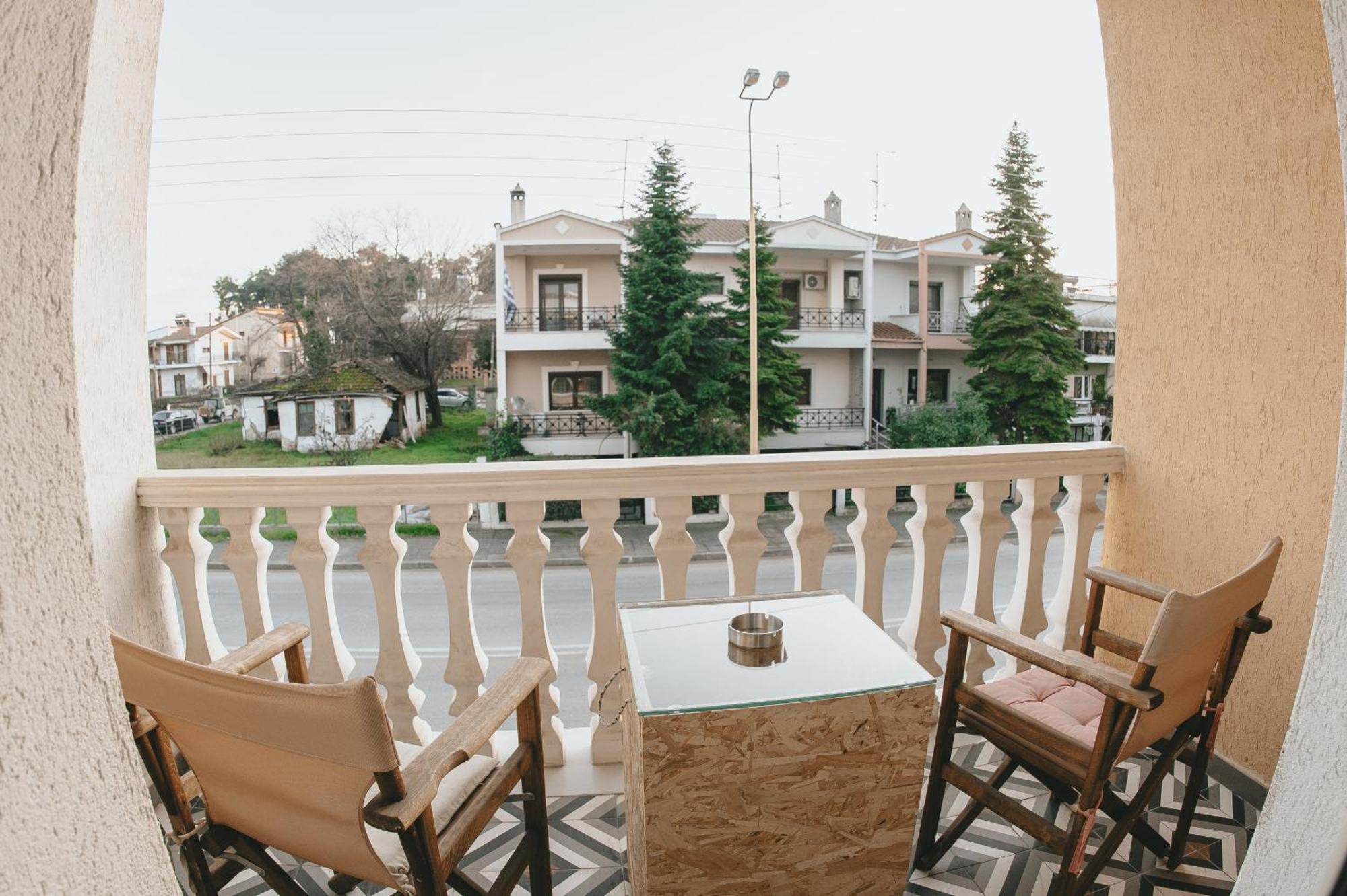 Giardino High Living Suites Δράμα Δωμάτιο φωτογραφία